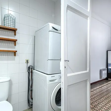 Superb Cute Flat Bests View On The Sea For Couple * Barcelona